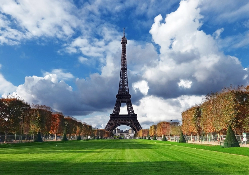 Paris DMC for FIT and group travel